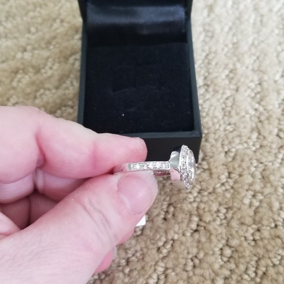 **NWT** Art Deco Silver and Crystal Ring Size 8 Vintage Great Gatsby - Picture 3 of 4